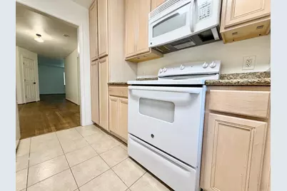 2126 Banks Street #2, Houston, TX 77098 - Photo 32