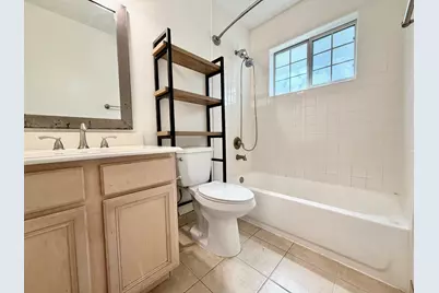 2126 Banks Street #2, Houston, TX 77098 - Photo 24
