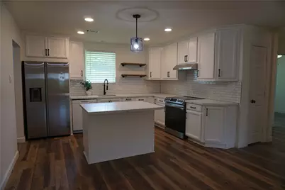 1610 Antoine Drive, Houston, TX 77055 - Photo 16