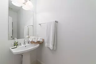 335 Voss Rd, Houston, TX 77024 - Photo 24
