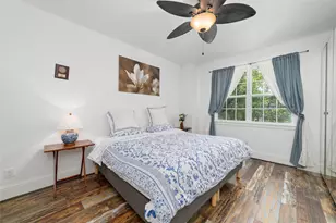 335 Voss Rd, Houston, TX 77024 - Photo 40