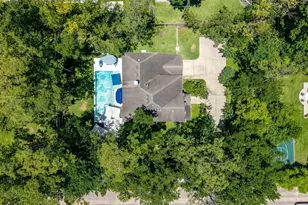 335 Voss Rd, Houston, TX 77024 - Photo 46