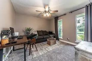 3610 Lonniewood Dr, Houston, TX 77059 - Photo 20