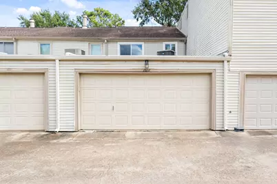 1928 Augusta Drive, Houston, TX 77057 - Photo 34