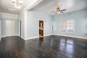 3309 Avenue N, Galveston, TX 77550 - Photo 2