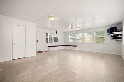 221 11th Street, Dickinson, TX 77539 - Photo 12