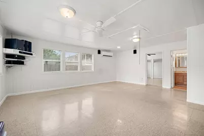 221 11th Street, Dickinson, TX 77539 - Photo 14