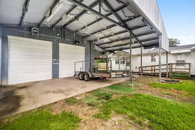 221 11th Street, Dickinson, TX 77539 - Photo 4