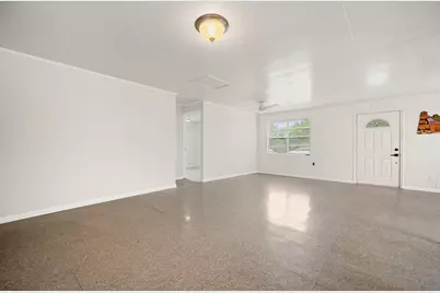 221 11th Street, Dickinson, TX 77539 - Photo 6
