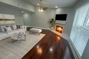 9707 Richmond Ave, Houston, TX 77042 - Photo 2
