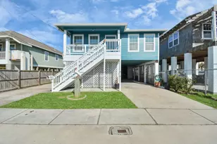 2216 Victory Ave, Galveston, TX 77551 - Photo 2