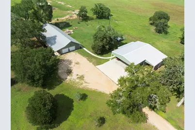 3545 E I 10 Frontage Road, Schulenburg, TX 78956 - Photo 2