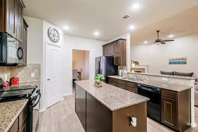 4718 Sedgewood Drive, Rosenberg, TX 77471 - Photo 8