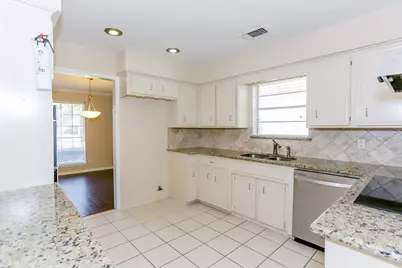 2822 Durban Drive, Houston, TX 77043 - Photo 22