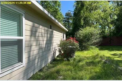 405 Mary Avenue, Huntsville, TX 77320 - Photo 10