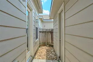 21718 Grassy Hill Ln, Spring, TX 77388 - Photo 34