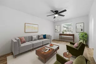 9139 Lytle Ave, San Antonio, TX 78224 - Photo 8