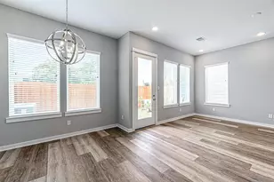 6725 Parker Oaks Ln, Houston, TX 77076 - Photo 22