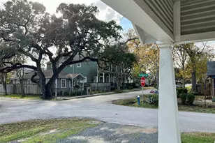 501 E 28th St, Houston, TX 77008 - Photo 4