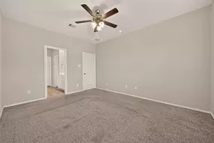 16849 Pink Wintergreen Dr, Conroe, TX 77385 - Photo 24