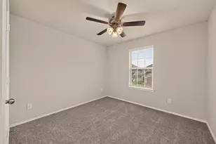 16849 Pink Wintergreen Dr, Conroe, TX 77385 - Photo 22