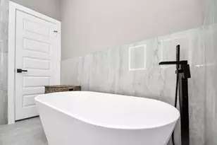 316 Thornton Rd, Houston, TX 77018 - Photo 20