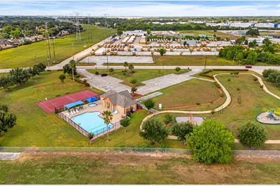 7534 Eight Willows Road, Missouri City, TX 77489 - Photo 32