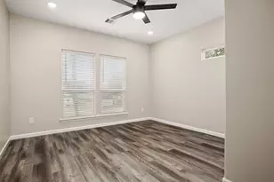 3613 Pecan Dr, Bacliff, TX 77518 - Photo 20