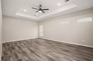 3613 Pecan Dr, Bacliff, TX 77518 - Photo 14