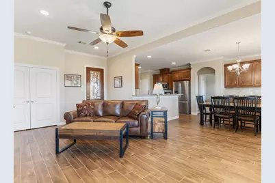 9723 Highland Pointe Drive, Needville, TX 77461 - Photo 8