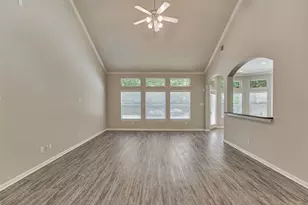 7 Raindance Ct, The Woodlands, TX 77385 - Photo 16
