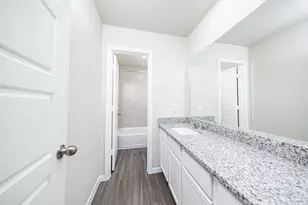 3809 Alexus Dr, Conroe, TX 77301 - Photo 14
