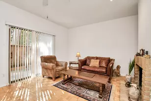 11711 Memorial Dr, Houston, TX 77024 - Photo 8