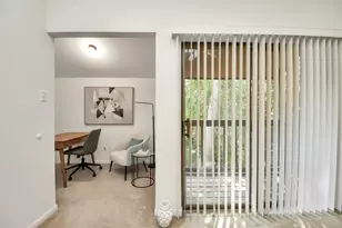 11711 Memorial Dr, Houston, TX 77024 - Photo 4