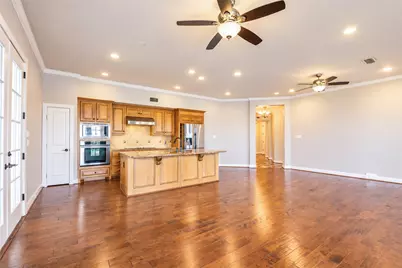 161 W Breezy Way #5C, The Woodlands, TX 77380 - Photo 10
