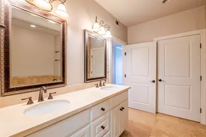 161 W Breezy Way #5C, The Woodlands, TX 77380 - Photo 22