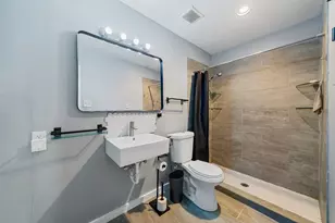 8216 Fondren Rd, Houston, TX 77074 - Photo 16