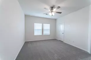 3527 Prairie Rose Trl, Angleton, TX 77515 - Photo 12