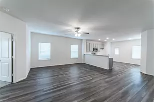 3527 Prairie Rose Trl, Angleton, TX 77515 - Photo 4