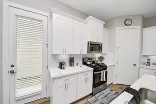 5935 Beall St, Houston, TX 77091 - Photo 8