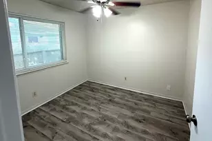 8829 Carousel Ln, Houston, TX 77080 - Photo 12