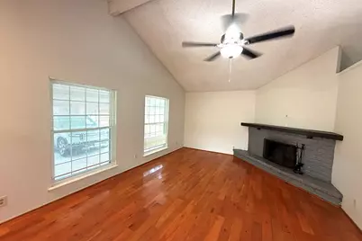 8829 Carousel Lane, Houston, TX 77080 - Photo 2