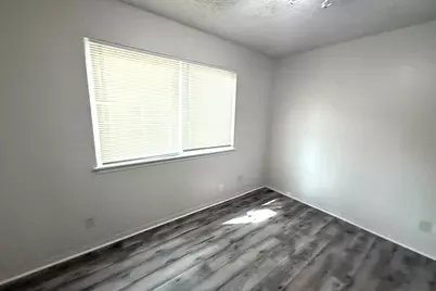 8829 Carousel Lane, Houston, TX 77080 - Photo 14
