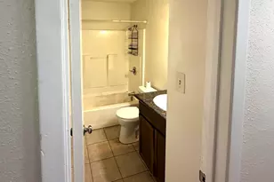 8829 Carousel Ln, Houston, TX 77080 - Photo 8