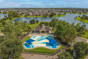 13601 May Pine Ct, Rosharon, TX 77583 - Photo 40