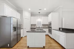 1118 Edwards St, Houston, TX 77007 - Photo 6