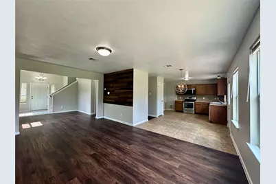8607 Heather Bluff Court, Houston, TX 77075 - Photo 2