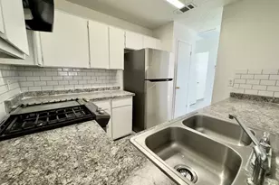 7409 Tierra Verde Dr, Houston, TX 77083 - Photo 6