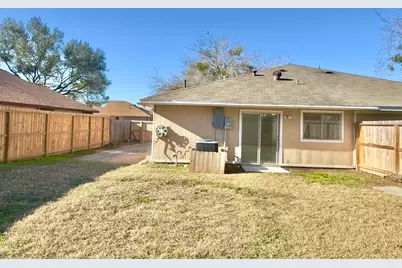 7409 Tierra Verde Drive, Houston, TX 77083 - Photo 30