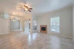 2025 Augusta Dr, Houston, TX 77057 - Photo 8